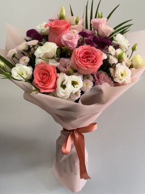 Gül Lisyantus Krizantem Buketi