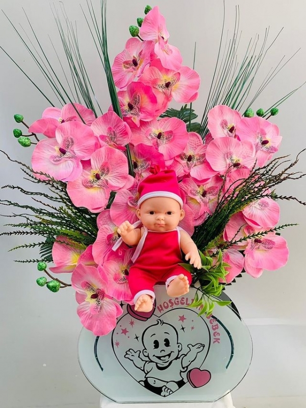 Kız Bebek İçin Yapay Çiçek